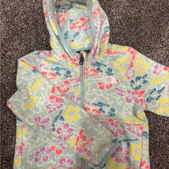 The North Face ToddlerJacket - Picture 3 of 5